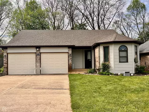 741 Springmill Dr, Mooresville, IN 46158