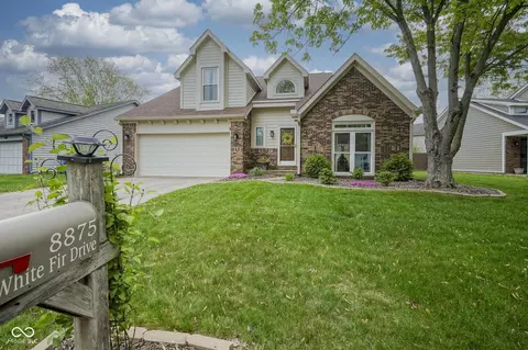 8875 White Fir Dr, Indianapolis, IN 46256