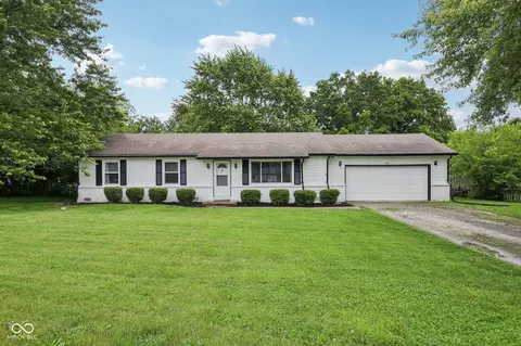 431 Fox Cir, Noblesville, IN 46060