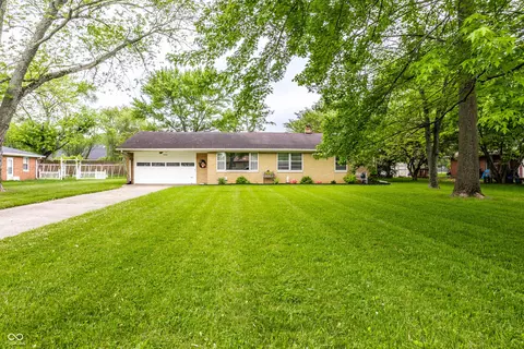 5450 Fenmore Rd, Indianapolis, IN 46228