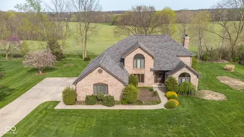 2001 Windemere Dr, Greencastle, IN 46135