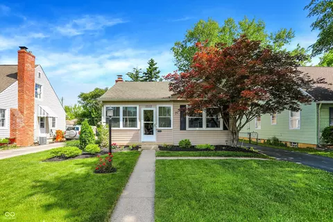 2512 E 57th St, Indianapolis, IN 46220