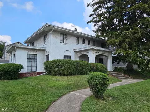 302 E Main St, Greenfield, IN 46140