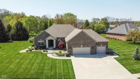 1426 Manchester Dr, Danville, IN 46122