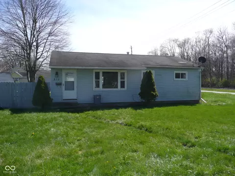 215 W North G St, Gas City, IN 46933