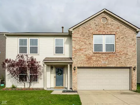 8269 S Midnight Dr, Pendleton, IN 46064