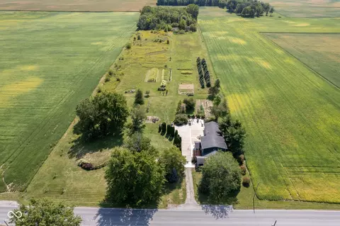 6795 W Division Rd, Tipton, IN 46072