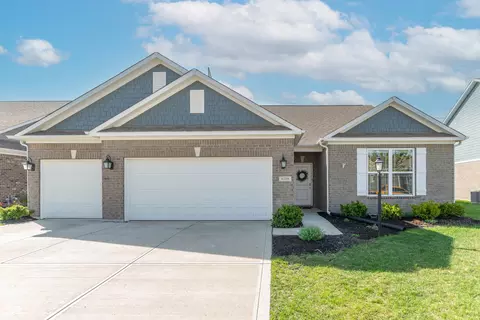 6229 Farlin Dr, Whitestown, IN 46075