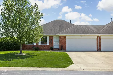 389 Vinewood Dr N, Brownsburg, IN 46112