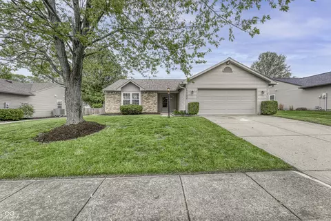 17752 Sanibel Cir, Noblesville, IN 46062