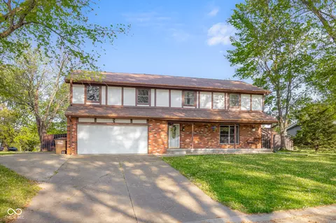 601 Ridgeview Ln, Columbus, IN 47201