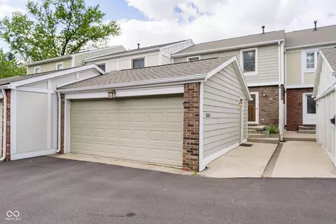 162 Carmelaire Dr, Carmel, IN 46032
