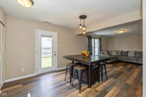 Dining - 9307 W Dockside Cir, Pendleton, IN 46064 photo 1 of 1