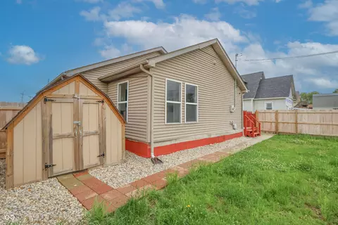 625 Maple St, Columbus, IN 47201 photo 14