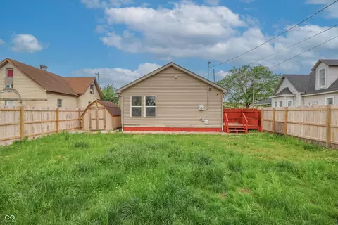 625 Maple St, Columbus, IN 47201 photo 12
