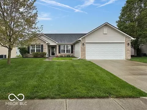 7108 Burlat Ln, Noblesville, IN 46062