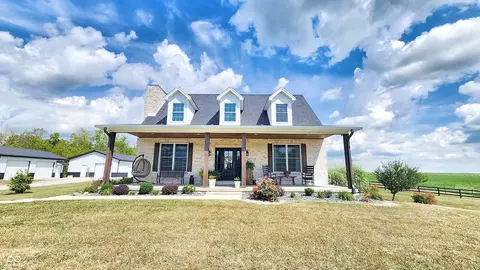 6029 Michaels Ln, Cedar Grove, IN 47016