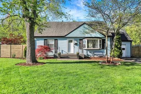 2221 Douglas Rd, Indianapolis, IN 46220