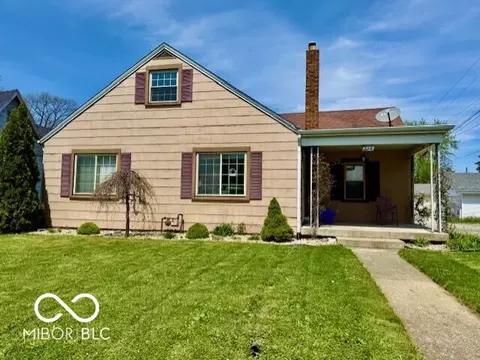 908 E 32nd St, Anderson, IN 46016