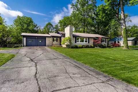 845 W 77th St S Dr, Indianapolis, IN 46260