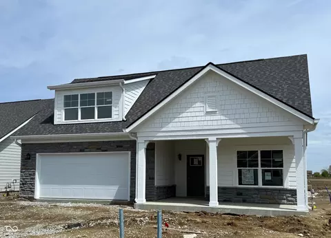 14913 Higgins Dr, Westfield, IN 46074