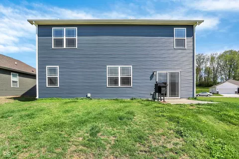 Exterior - 2972 W Patchwork Dr, Monrovia, IN 46157 photo 4 of 7
