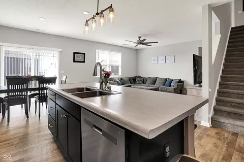 Kitchen - 2972 W Patchwork Dr, Monrovia, IN 46157 photo 7 of 7