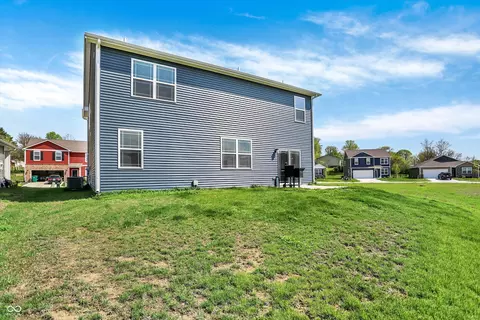 Exterior - 2972 W Patchwork Dr, Monrovia, IN 46157 photo 6 of 7