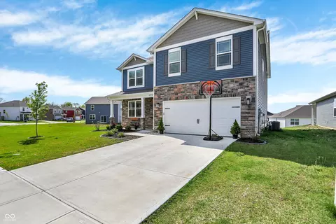 Exterior - 2972 W Patchwork Dr, Monrovia, IN 46157 photo 3 of 7