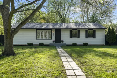 1903 Danbury Dr, Indianapolis, IN 46231