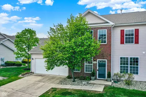 9713 Springcress Dr, Noblesville, IN 46060