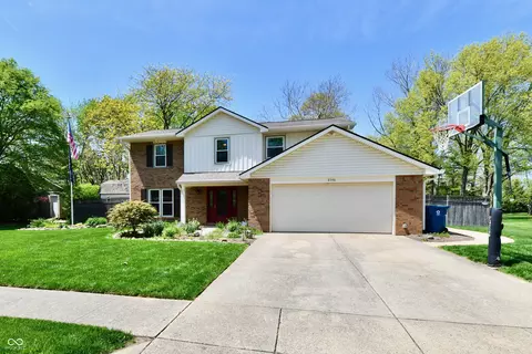 8548 Scarsdale Dr W, Indianapolis, IN 46256