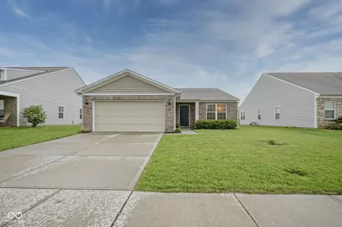 1739 Elderberry Dr, Indianapolis, IN 46234