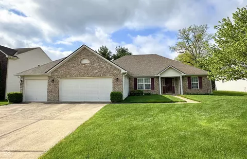 11821 Bills Ave, Fishers, IN 46037