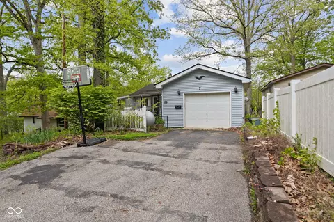 7 Lake Hart, Mooresville, IN 46158