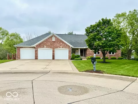 1544 Olive Branch Cir, Greenwood, IN 46143