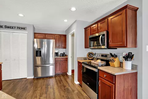 9557 W Lantern Ln, Pendleton, IN 46064 photo 11
