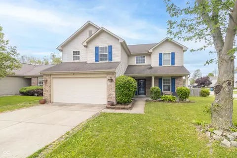 5849 Wooden Branch Dr, Indianapolis, IN 46221