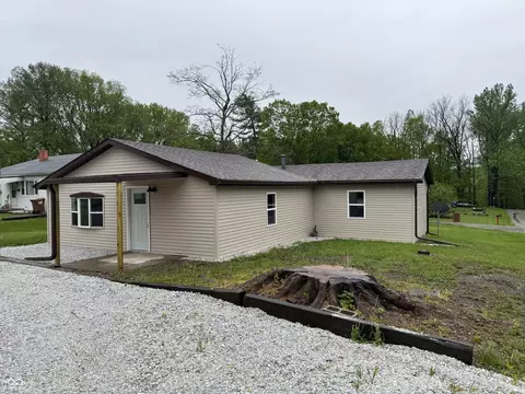 316 W Keeling St, Veedersburg, IN 47987