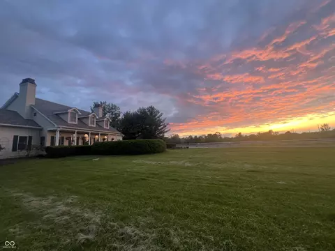 9909 E Mcgregor Rd, Indianapolis, IN 46259