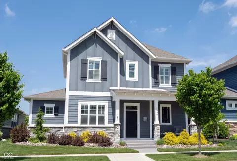 1648 Rossmay Dr, Westfield, IN 46074