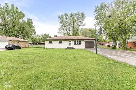 645 W Stop 11 Rd, Indianapolis, IN 46217