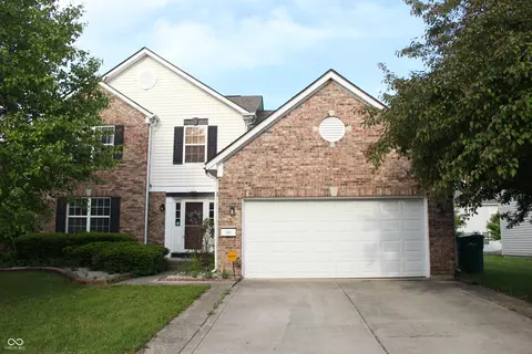 8551 Walden Trace Dr, Indianapolis, IN 46278