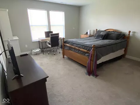 Bedroom - 9074 Larson Dr, Pendleton, IN 46064 photo 11 of 14
