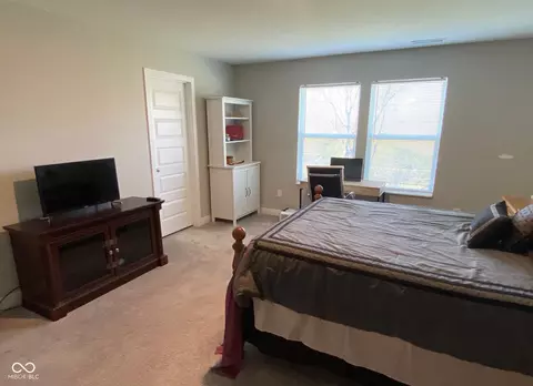 Bedroom - 9074 Larson Dr, Pendleton, IN 46064 photo 12 of 14
