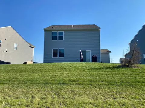 Exterior - 9074 Larson Dr, Pendleton, IN 46064 photo 6 of 9