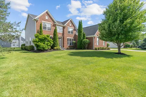 13553 Lorenzo Blvd, Carmel, IN 46074