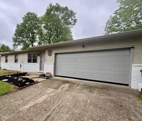 4718 Tempe Ct, Indianapolis, IN 46241