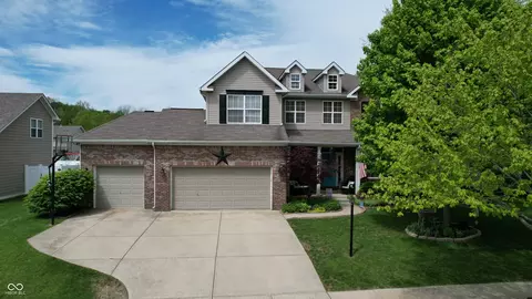 18247 Kinder Oak Dr, Noblesville, IN 46062