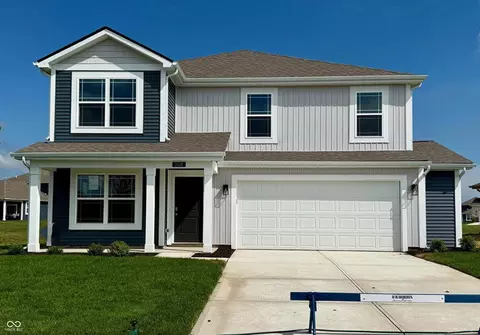 1428 Aster Dr, Shelbyville, IN 46176